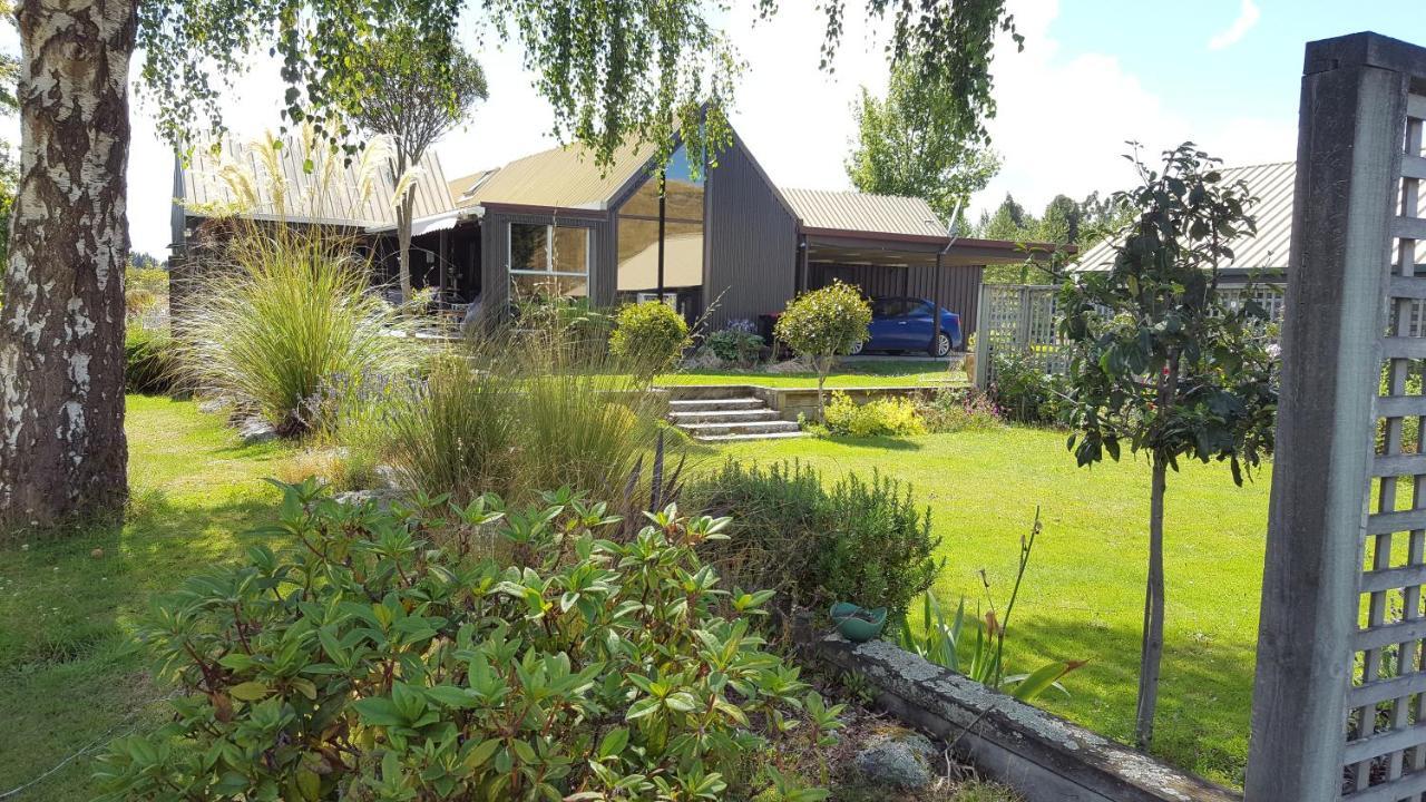 Alpine Rock B&B Te Anau Exterior foto