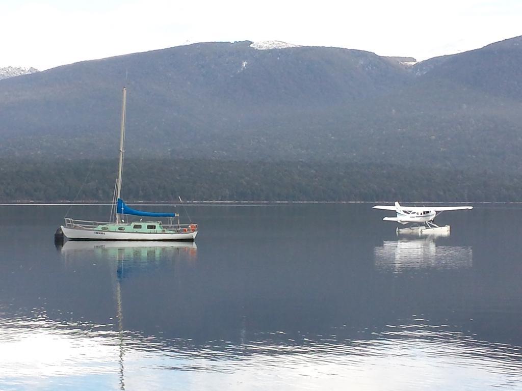 Alpine Rock B&B Te Anau Exterior foto