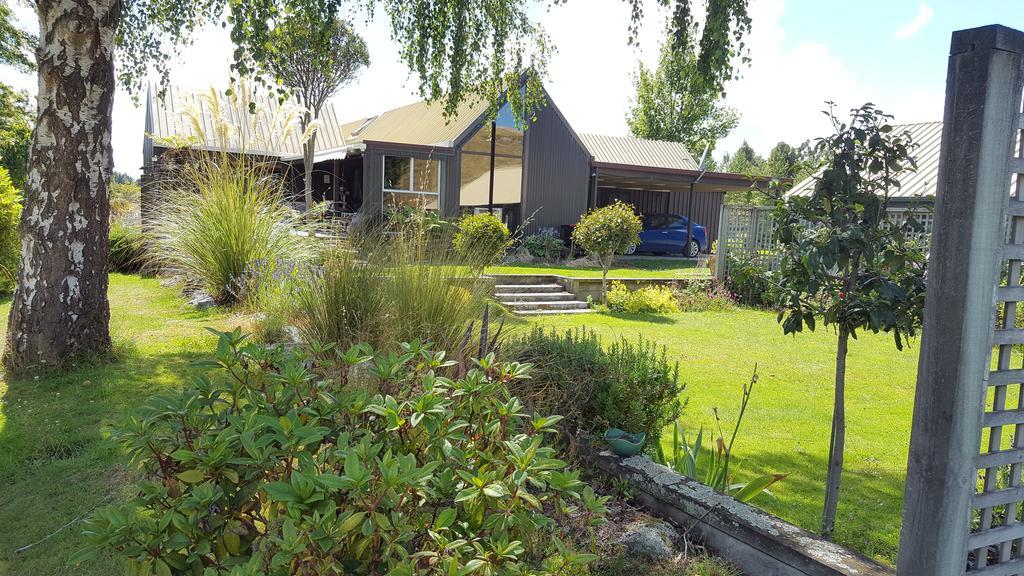 Alpine Rock B&B Te Anau Exterior foto